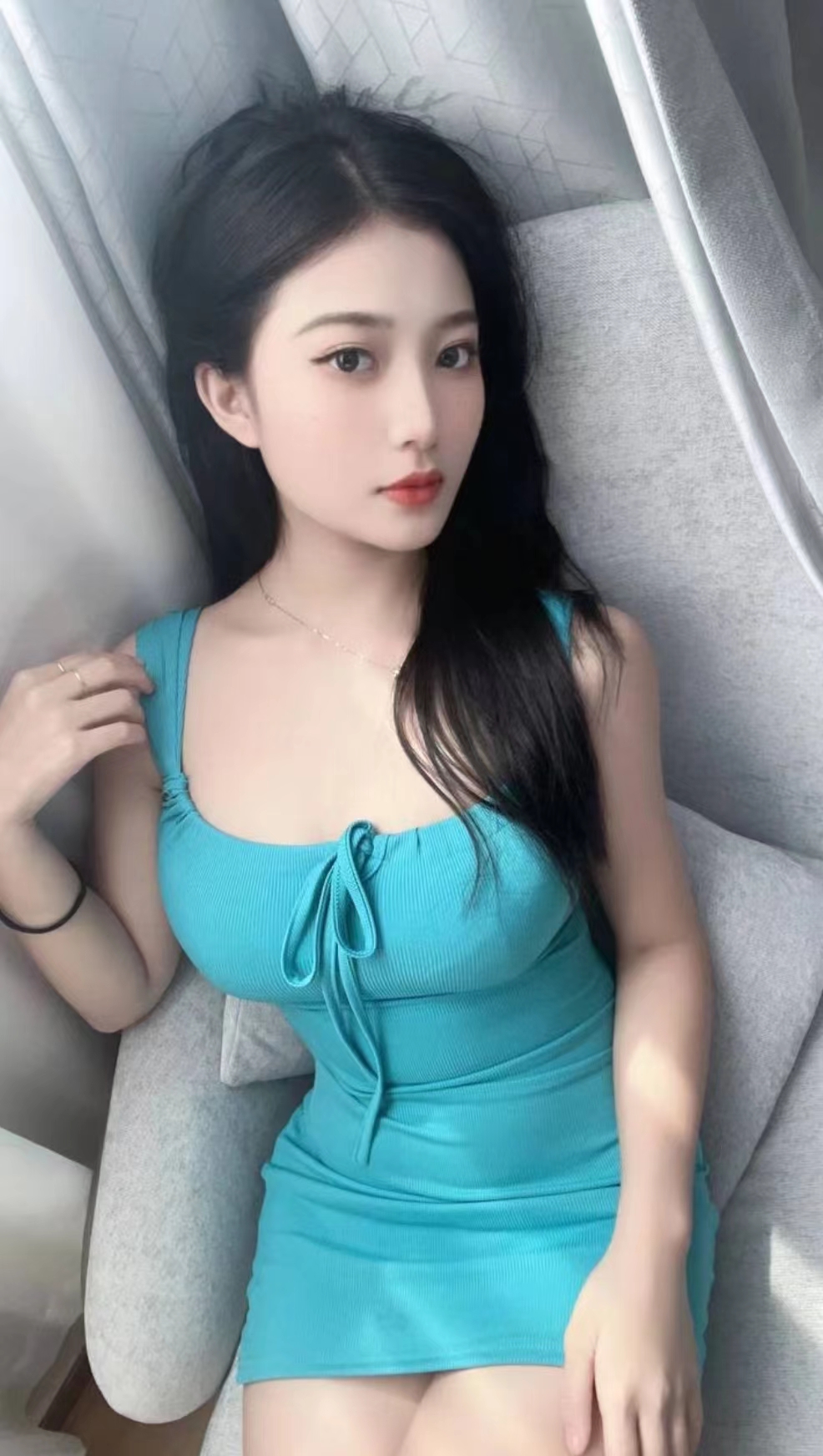 125634n0xg4g5awa5mcg4c.jpg