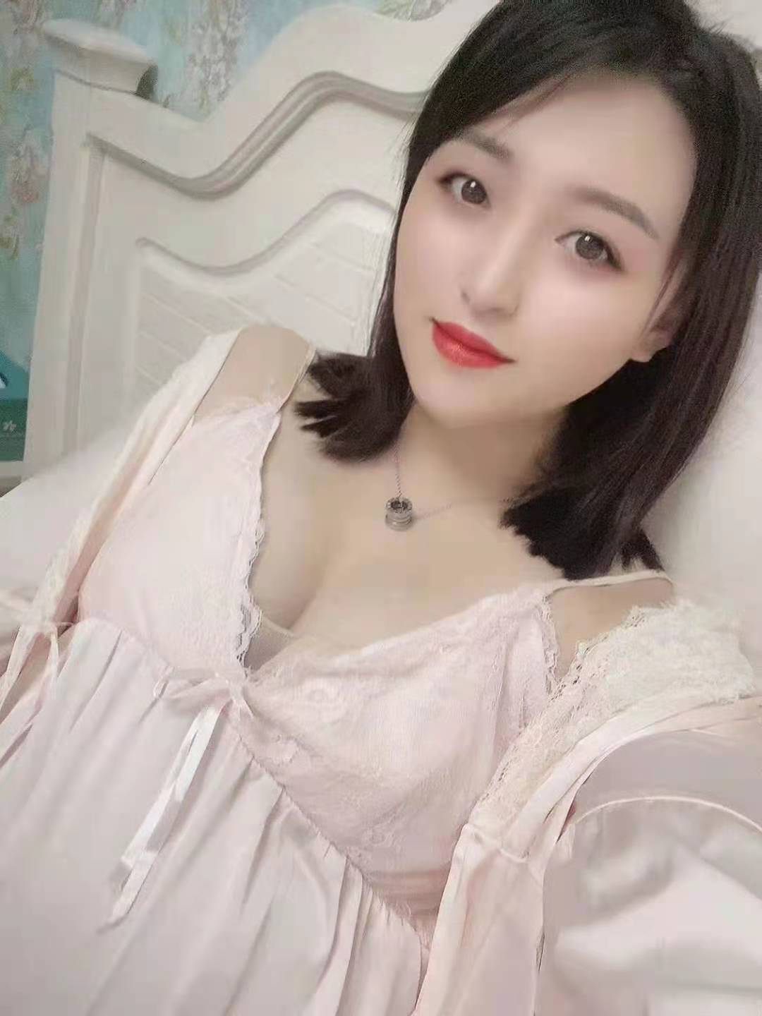 204625o5diwiyoy8x44iq5.jpg