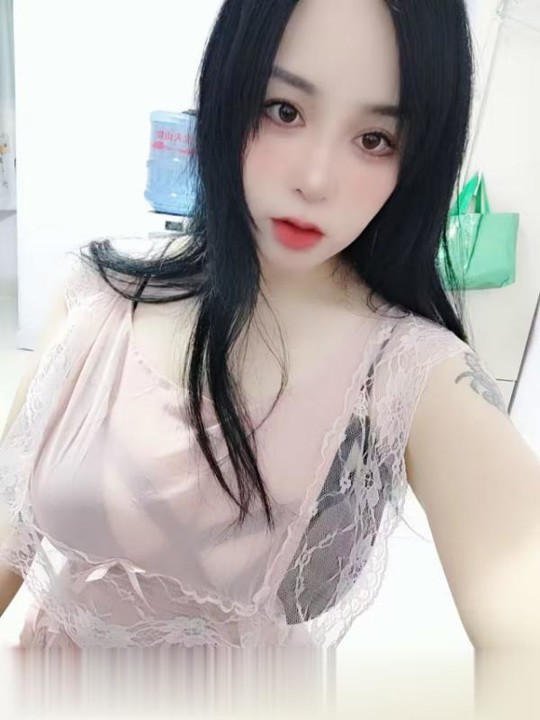 132830mxzghgnnnhi5ggvo.jpg