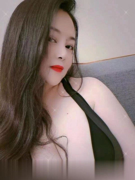 215025ycewz7nz5mvvcnsw.jpg