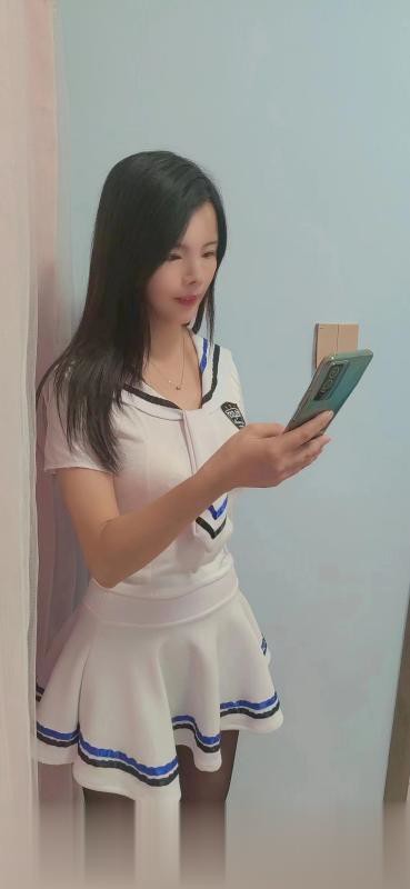 160456j7h7pw8bn0073n0d.jpg