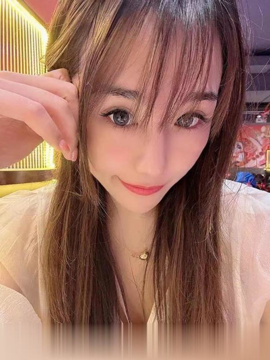 212557jhmll44mqcm4cemf.jpg