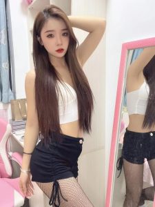 f5aaee14ebbe127bf09120dcfd69c015-225x300 (1).jpg