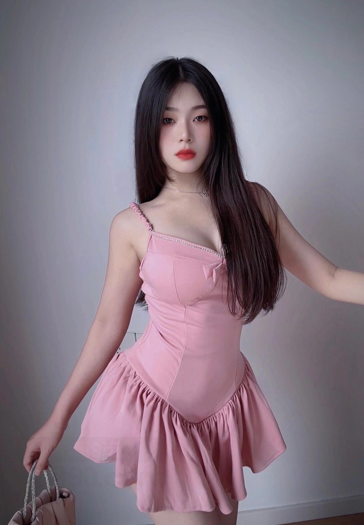180759p0pt0u29u3uz9r0p.jpg