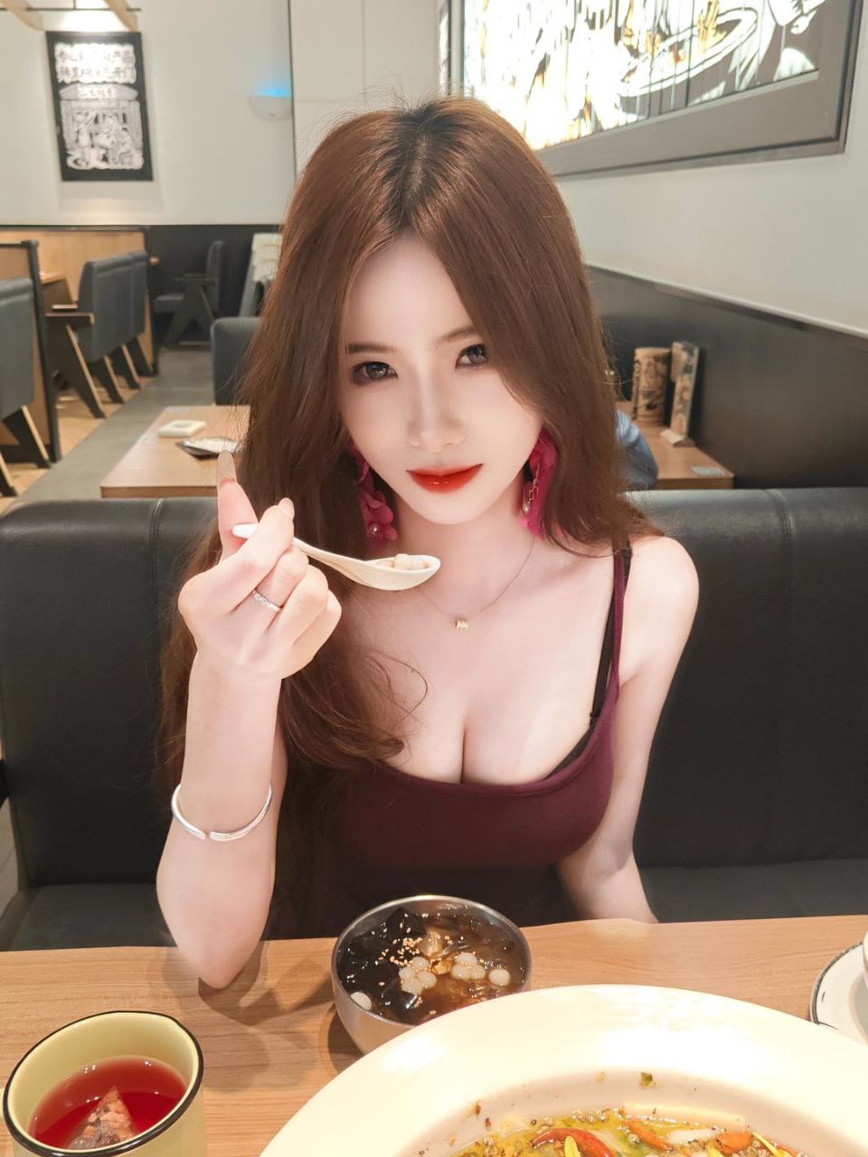 j1.jpg